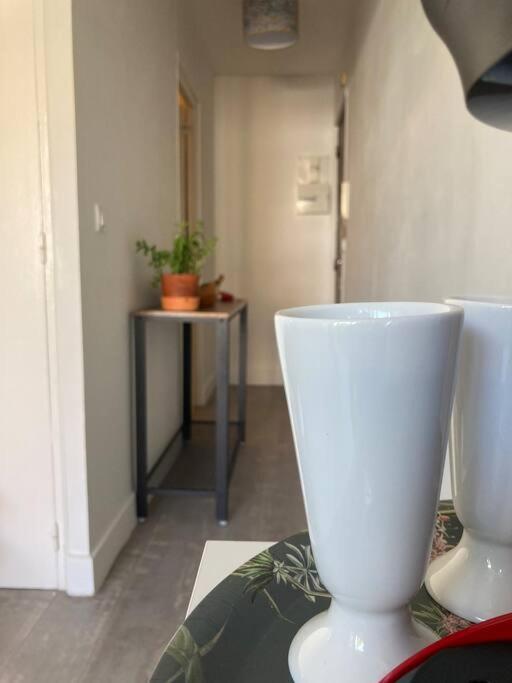 Cozy Studio With Balcony And Free Parking Αιξ-αν-Προβάνς Εξωτερικό φωτογραφία